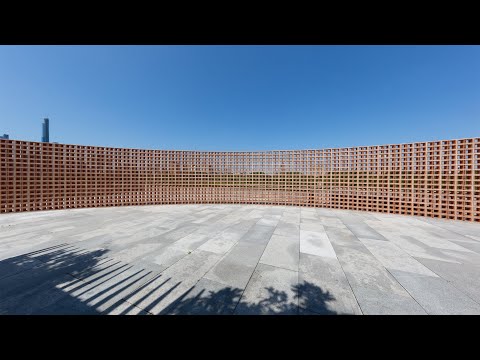 Video: Ecran de intrare din cărămidă perforată Defining Fairway Road în Australia