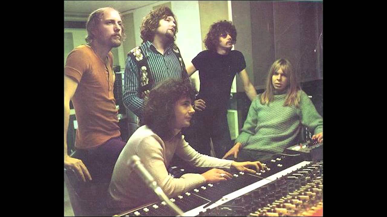 The Strawbs featuring Rick Wakeman TEMPERAMENT OF MIND 1970 Just A Collection Of Antiques | August 28, 2012 | hokne