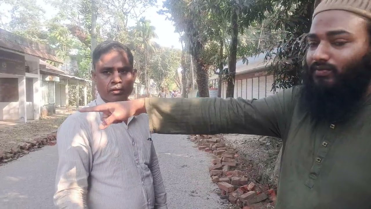 গোয়ালা বাজার হইতে খাদিমপুর রাস্তার কাজ নিয়ে 