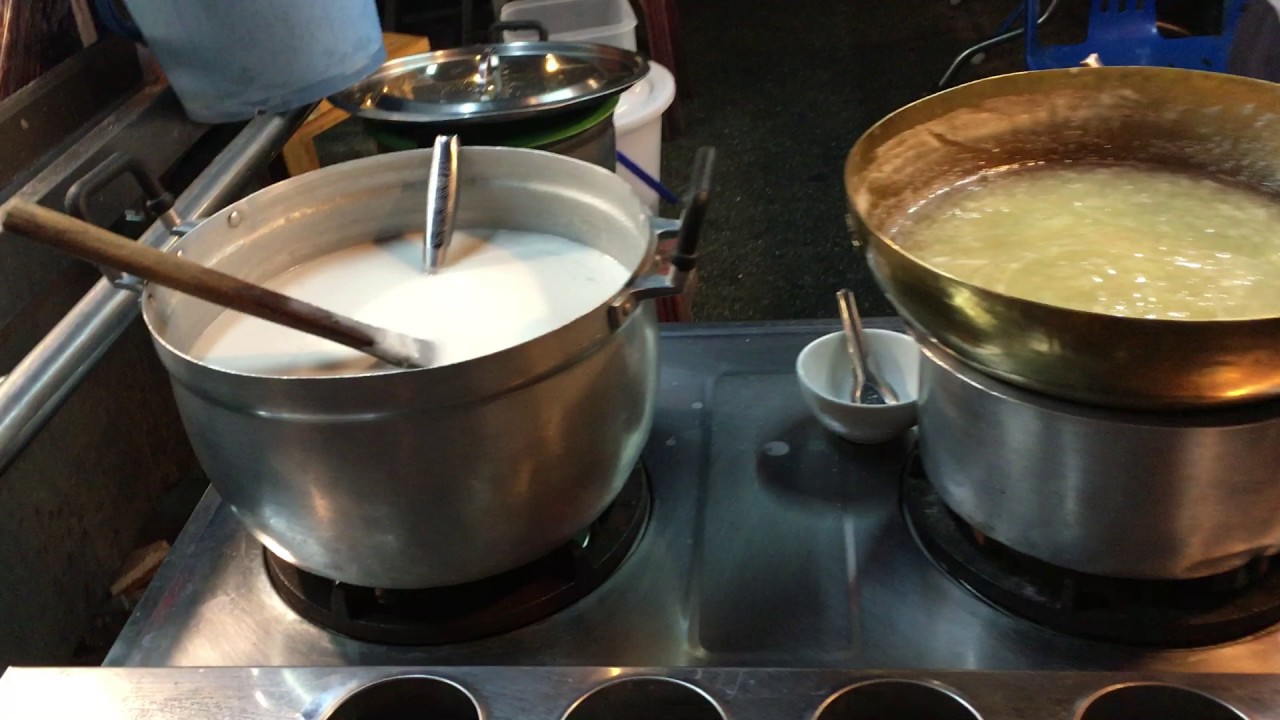 Unusual dessert (Chiang Mai)-Travelhuntandeat