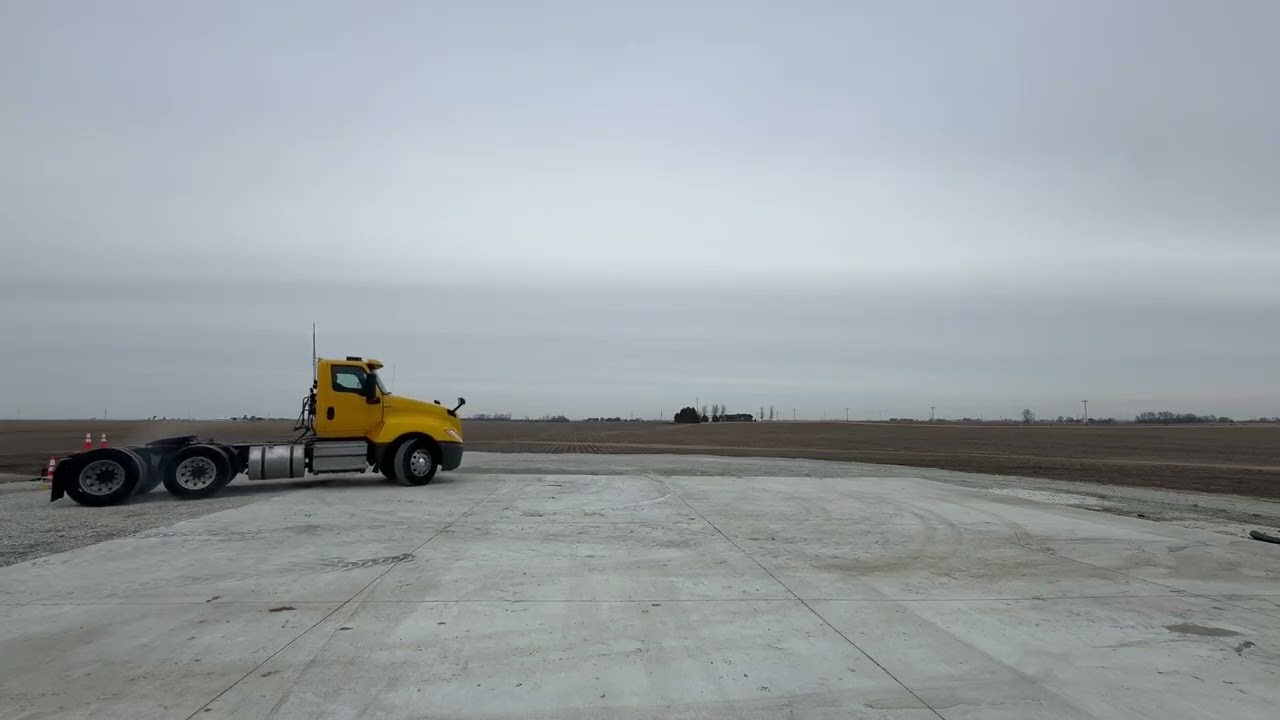 2019 INTERNATIONAL LT For Sale