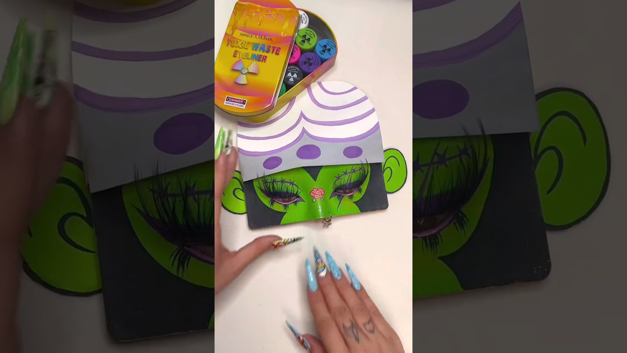 Mojo Jojo is the saddest character to ever live on TV. I feel for the little guy.  