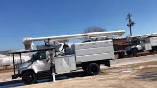 2006 GMC 7500 75 foot Forestry Bucket