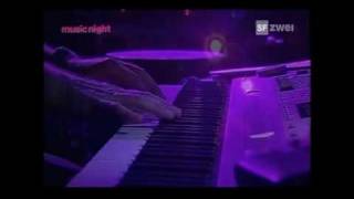 Kenny Rogers - She Believes In Me LIVE