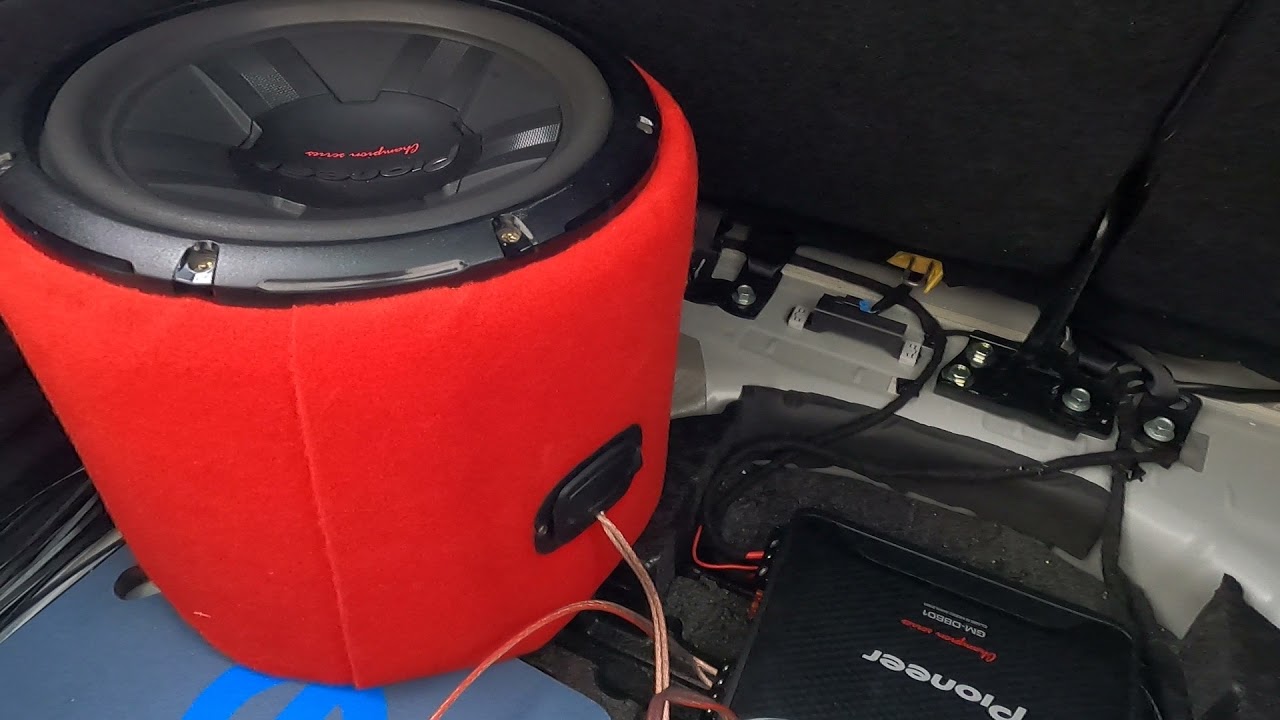Nissan Juke Nismo RS Audio Upgrade