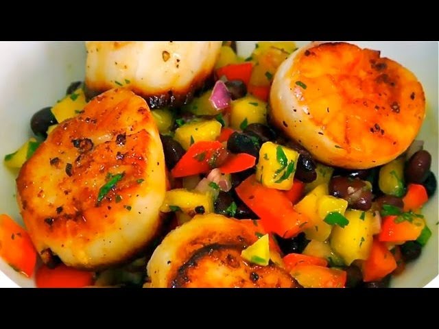 Pan Seared Scallops With Mango Black Bean Salsa Recipe | Clean & Delicious