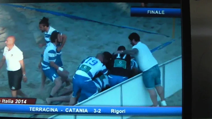 Llorenc - gol  3 - 2  coppa italia beach soccer al...