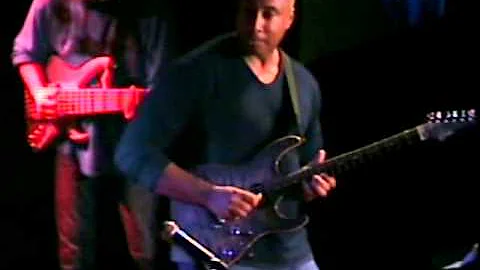 Gil Parris, "I Don't Need No Doctor" with guest Be...