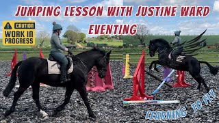 JUMPING WITH  @justinewardeventing   YOUNG HORSE LEARNING TO JUMP AND BUILD CONFIDENCE ✈