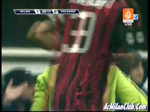 هدف ميلان الأول على باليرمو عن طريق اللاعب كاكا