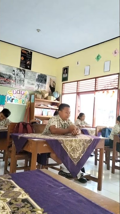 berdoa mulai pembelajaran menggunakan bahasa jawa