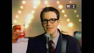 Weezer - Keep Fishin (MTV2)