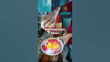 Thumbnail of Es Oyen Legendaris | Enak Banget #shorts #kulinerjakarta  #khasbandung #indonesianstreetfood