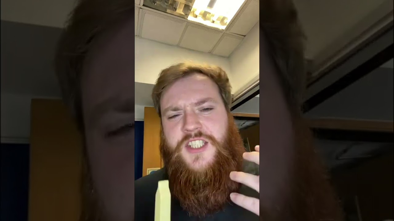 Trying a CHEESECAKE Elfbar! 😱😱 WARNING!