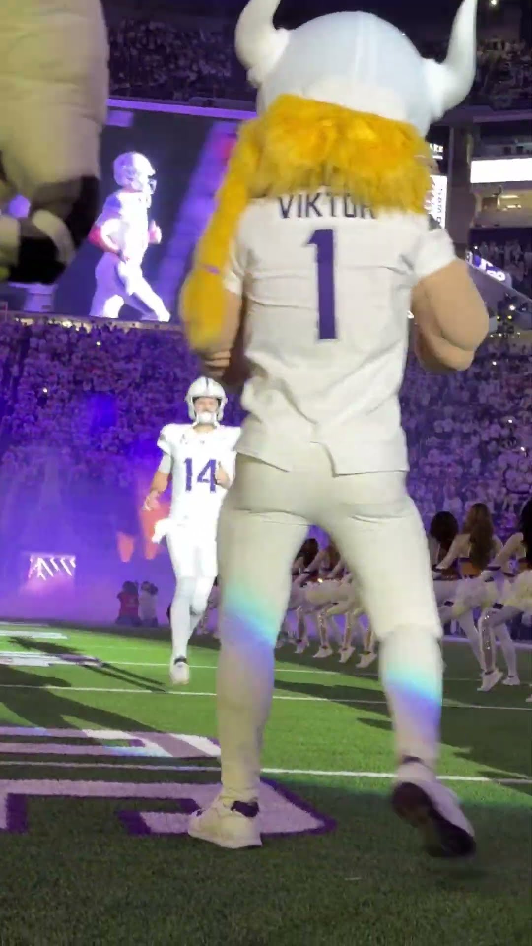 Time for Primetime Sam Darnold ?