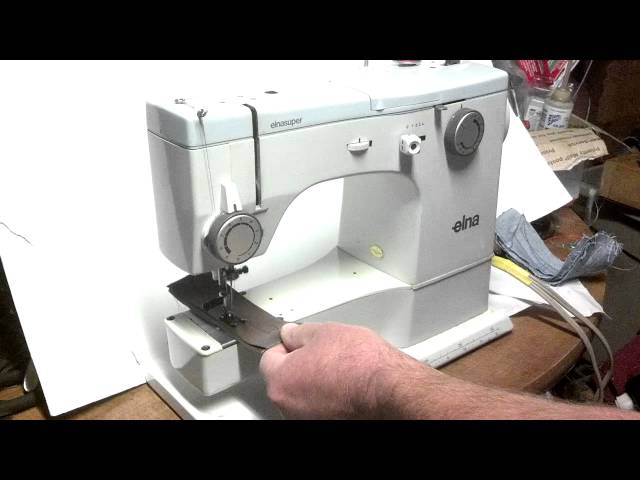 Elna SU Vintage Sewing Machine 