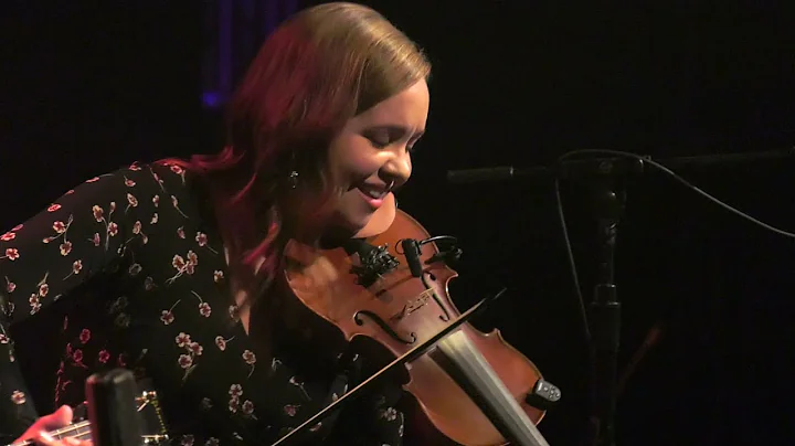 Rachel Davis and Darren McMullen live at Celtic Co...