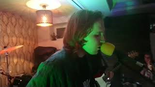 картинка: црвених цветова - энтропия (live@Пельменная №1 2018-04-07)