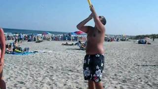PLAYING DIZZY BAT WITH BEER IS SOOO MUCH FUN!!!!
