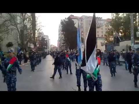 الشرطة في رام الله تشارك في العرض العسكري بالذكرى الخمسين لانطلاقة الثورة الفلسطينية