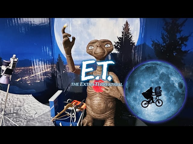 E.T Extra-Terrestrial 40th Anniversary Ultimate Edition Deluxe Set