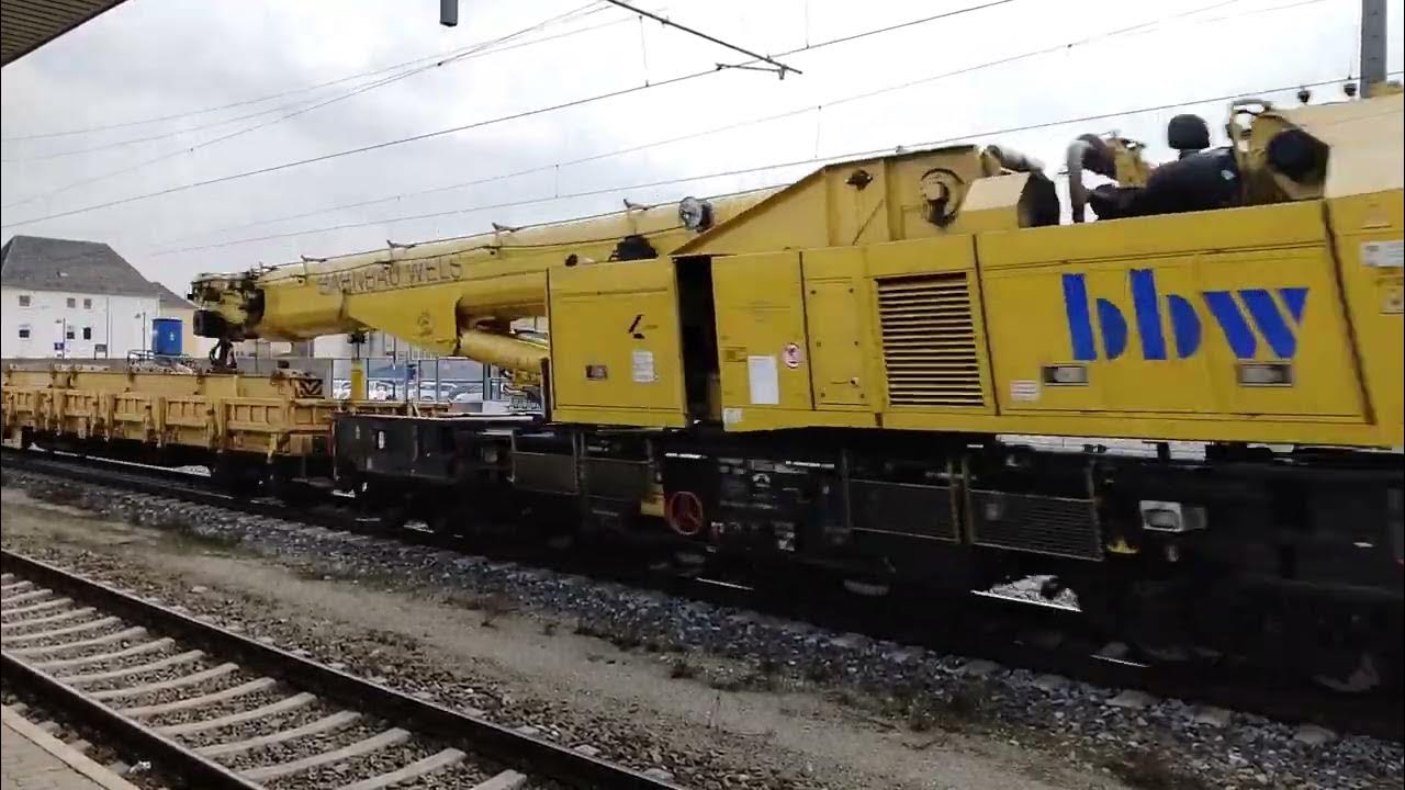 1144 2714 und 1144 1013 mit einer außergewöhnlicher Sendung in Enns