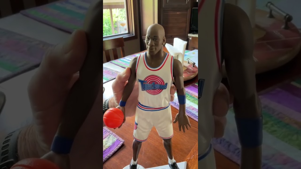 1996 Space Jam Talking Michael Jordan Figure! 🏀✨