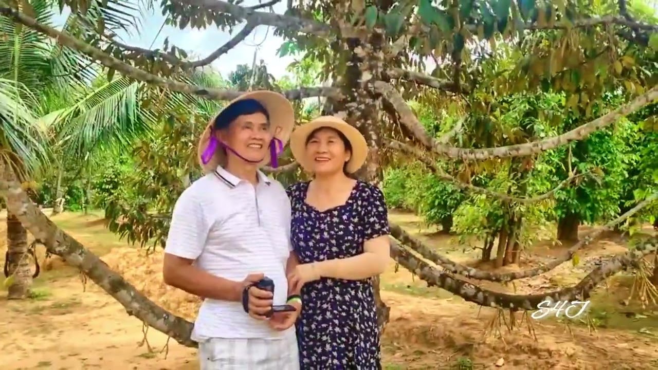 Đến Phú Quốc - Chẳng mấy khi được ... Lên TV.