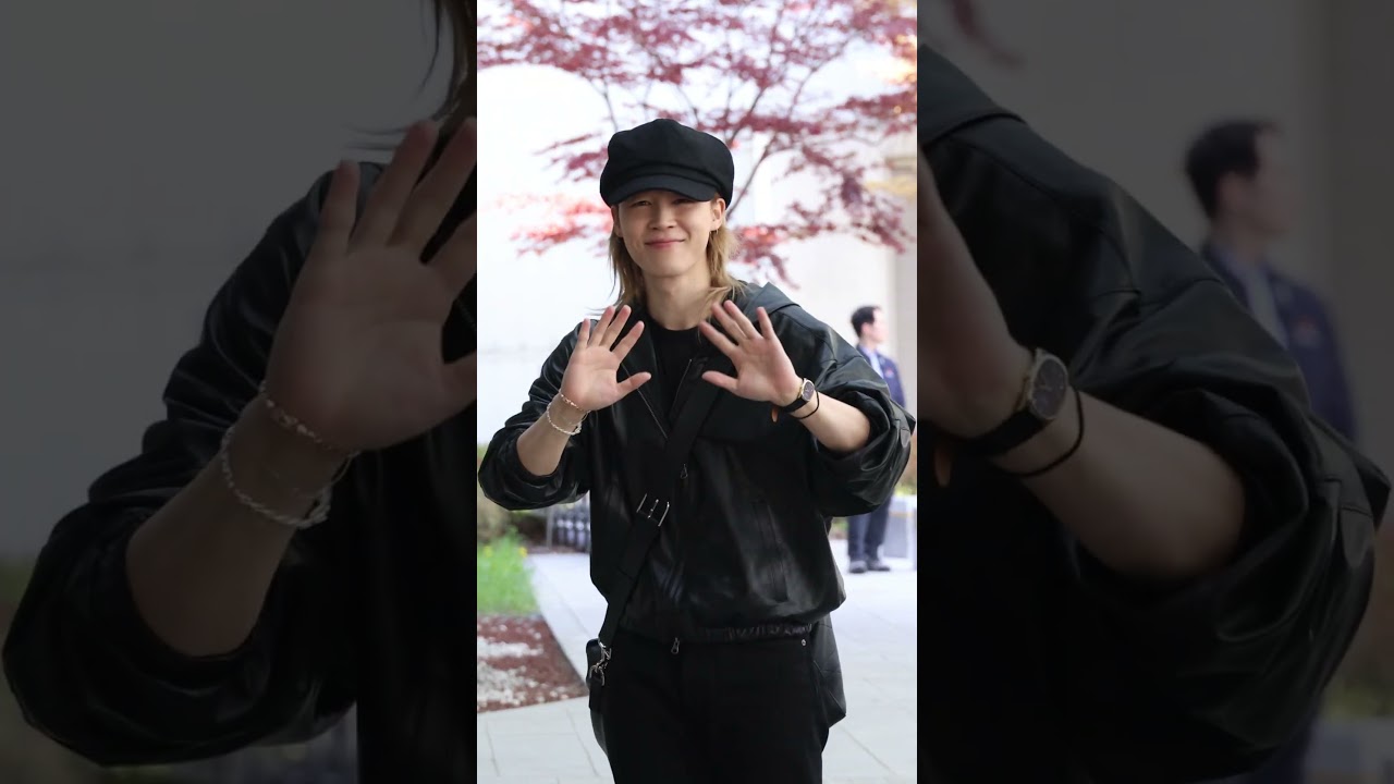 Jimin's Angelic All-Black Airport Fashion Captivates K-Pop Fans