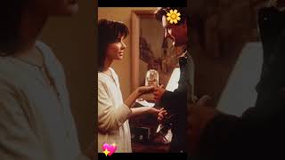 SANDRA & BILL PULLMAN PULLED OFF A ROMANTIC CLASSIC IN 1995🍓#whileyouweresleeping  #sandrabullock