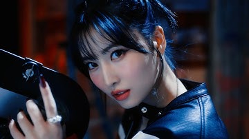 every twice mv but it’s only momo in the frame