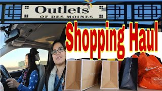 Outlets of Des Moines Shopping Haul/Johnny's Italian Steakhouse/ USA