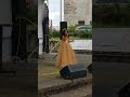 Clara María cantando en la Plazoleta de España R.D.