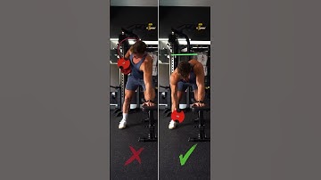 Fix your dumbbell rows! ✅ @Michaeldean2.0 #muscletech #workouttips #rows #backday #gym #tips