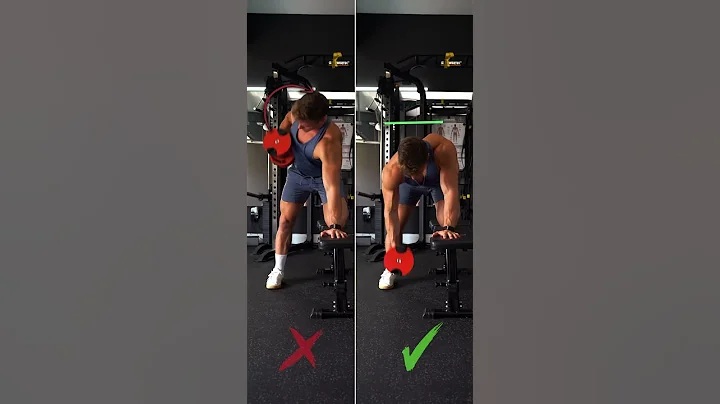 Fix your dumbbell rows! ✅ @Michaeldean2.0 #muscletech #workouttips #rows #backday #gym #tips