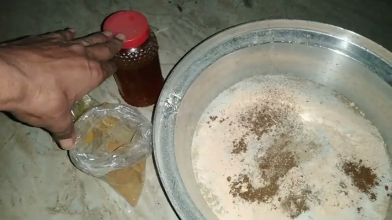 طريقة عمل العجينة البروتينية للنحل الدفعة الأولى في نوفمبر شرح عملي من أرض الميدان محمد المصري