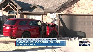Car crashes into South Lubbock home