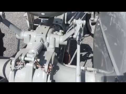 Ferguson T20 Continental z120 engine - YouTube