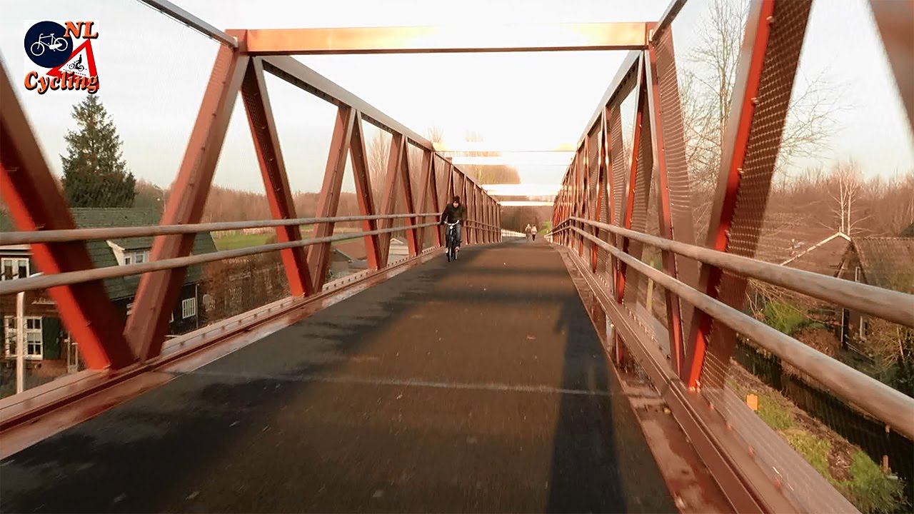 ride the bus Riding the cycle viaduct De Gagel Utrecht Overvecht NL