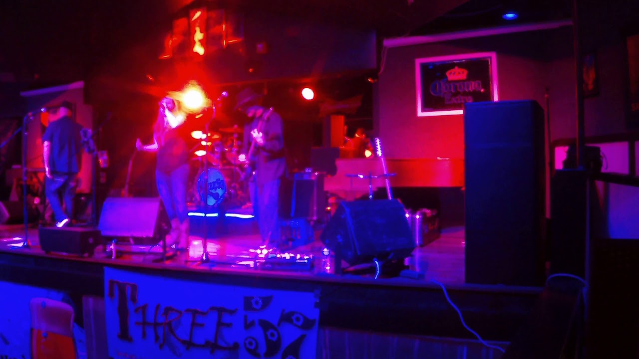 Bring Me To Life  @ Phoenix Dining and Entertainment