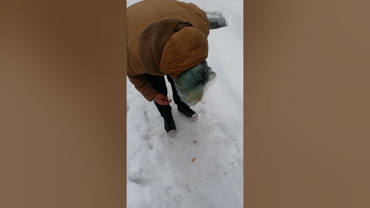 Бомжара за сигу блюет блять осел ебет фиону без рега тает лед нахуй ...