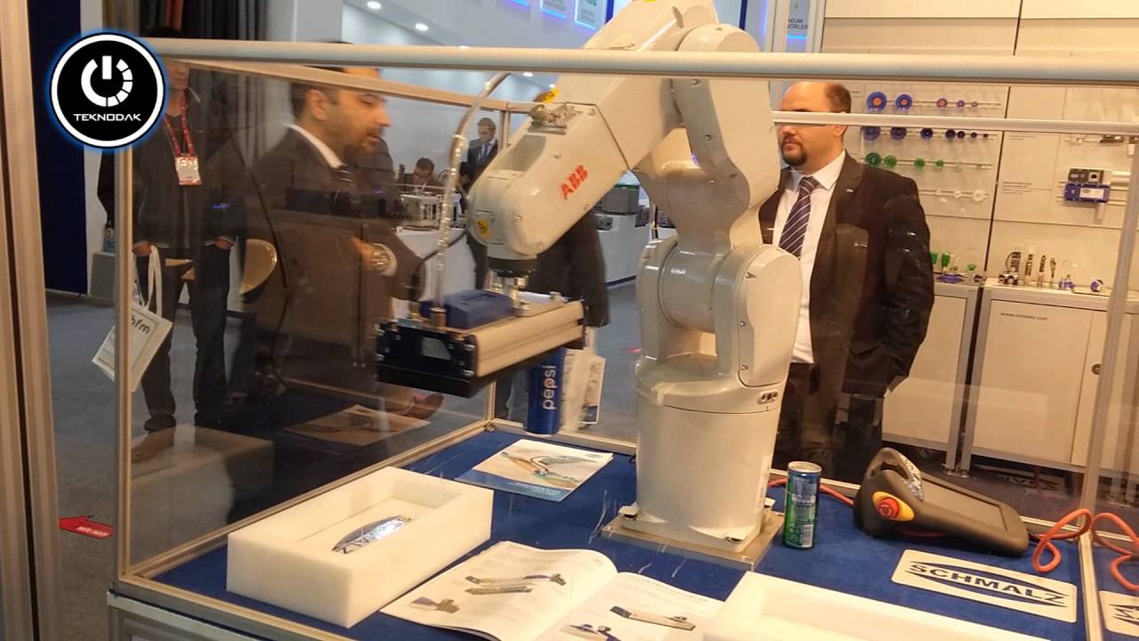 Kola Sisesi Tasiyan Robot Kol Tuyap Fuari Youtube