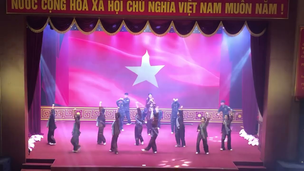 Múa TỰ HÀO VIỆT NAM - Đạt giải Nhì Hội thi kể chuyện theo sách cấp tỉnh năm 2024 tỉnh Thái Nguyên