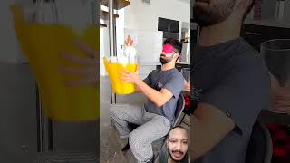 Mustard Pouring Compeion