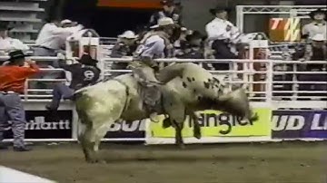 Mike Collins vs Almost White - 00 PBR Calgary (87 pts)