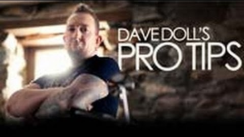 How To Hold The Guitar When Seated