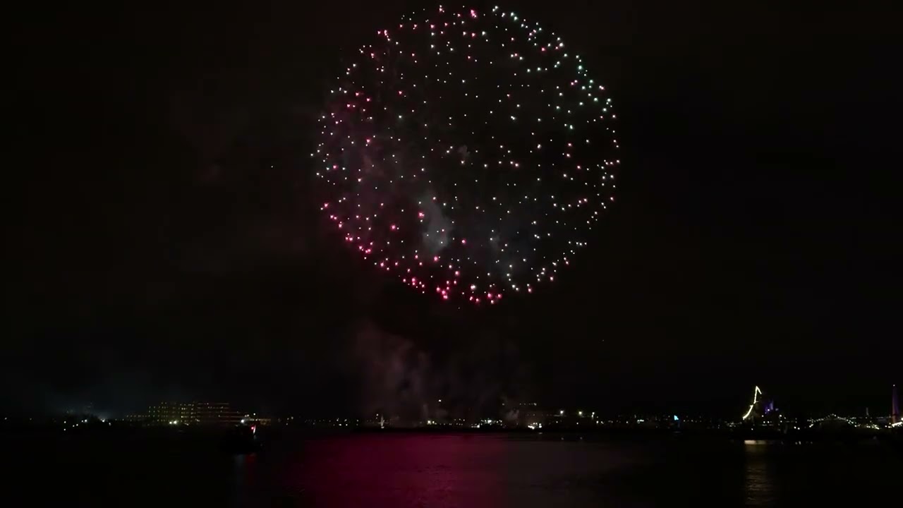 New Year's Fireworks 2024 - Gothenburg Sweden 🇸🇪