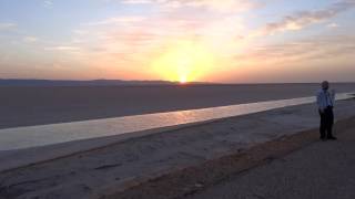 Рассвет на солёном озере, Тунис