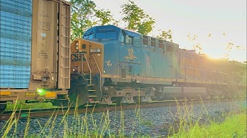 CSX X209-12 with CSXT ES40DC 5501 leading with a nice NF K5HL 2PC on 06/15/2025