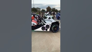 Crazy loud Polaris Slingshot